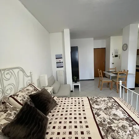 Lägenhet Residenza Del Pesco